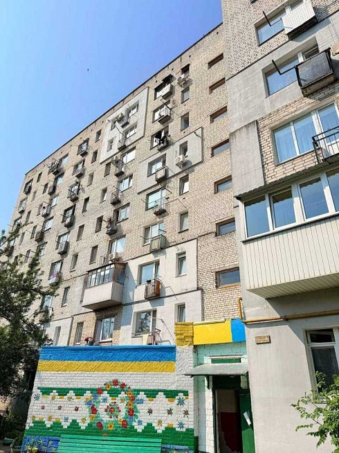 image01.jpg