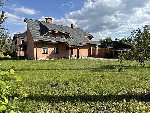 image01.jpg