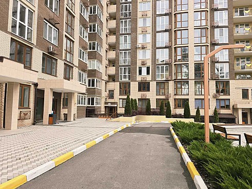 image01.jpg