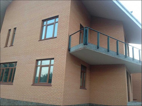 image01.jpg