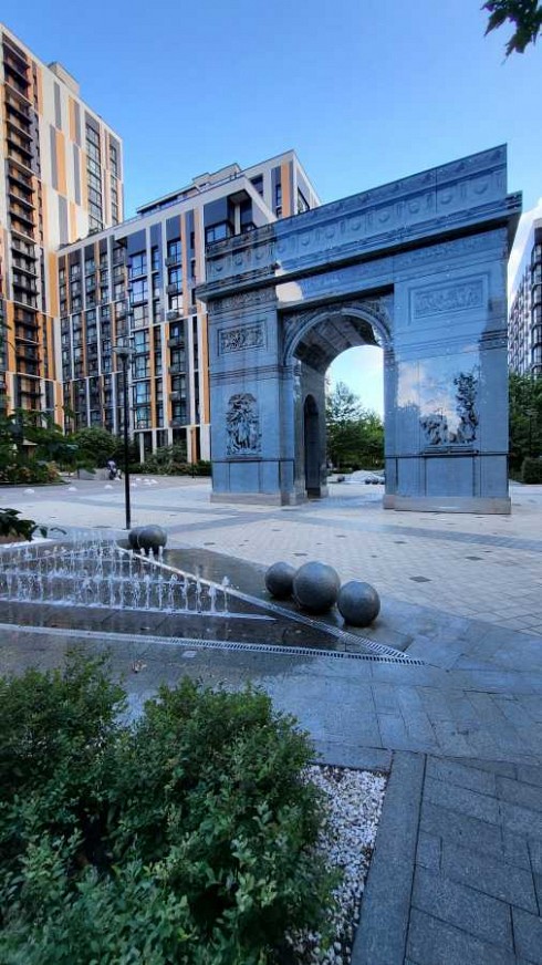 image01.jpg