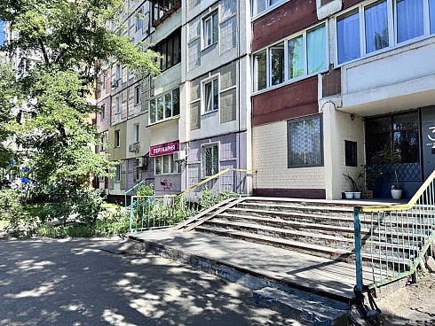 image01.jpg