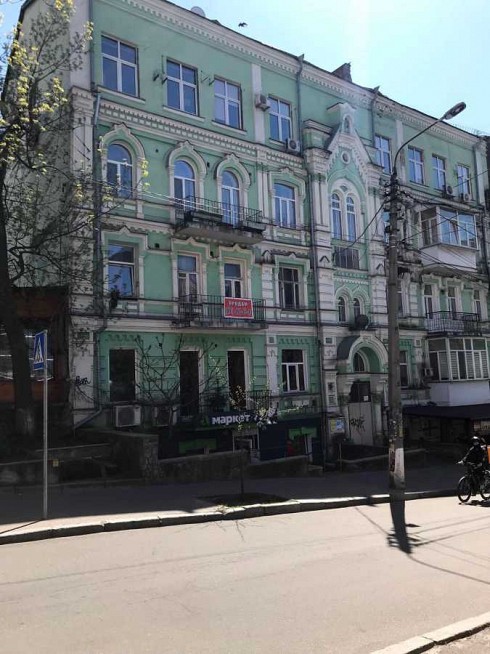 image01.jpg
