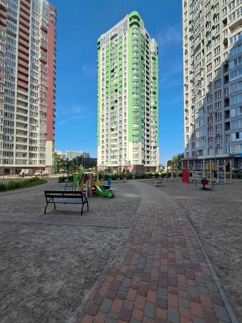 image01.jpg