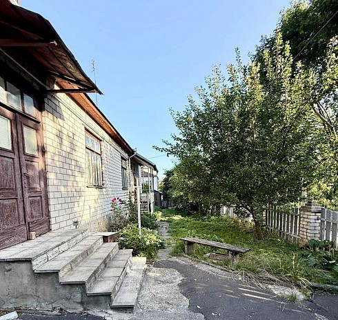 image01.jpg
