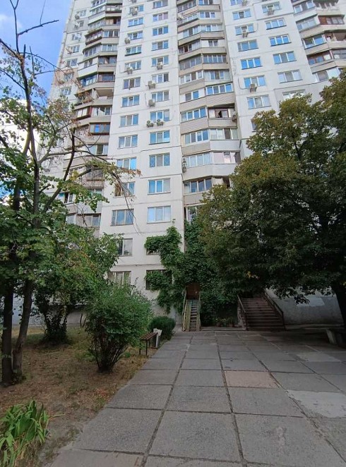 image01.jpg