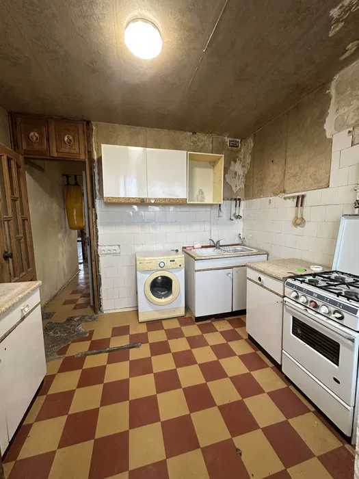 Продам 3-кімнатну квартиру, Киевская обл., Киев, Днепровский р-н, Князя Романа Мстиславича вул.