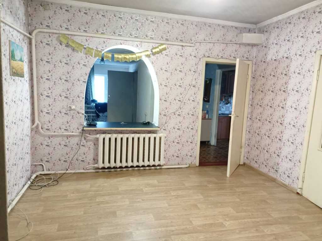  4- ,  ., , ,  