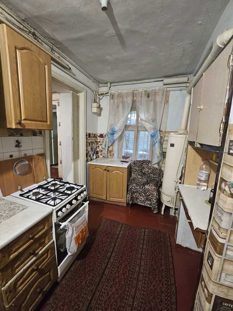 Продам 1-кімнатну квартиру, Одесская обл., Одесса, Приморский р-н, Колонтаевская