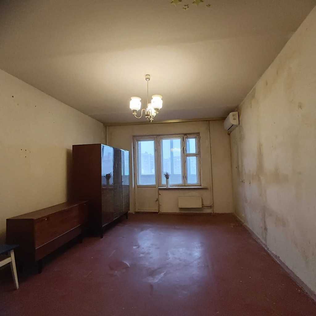 Продам 1-кімнатну квартиру, Киевская обл., Киев, Деснянский р-н, Константина Данькевича ул.