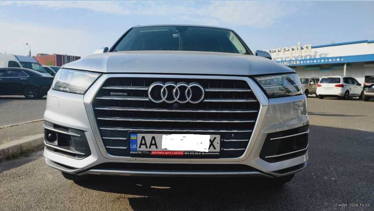  ,  - Audi,  - Q7