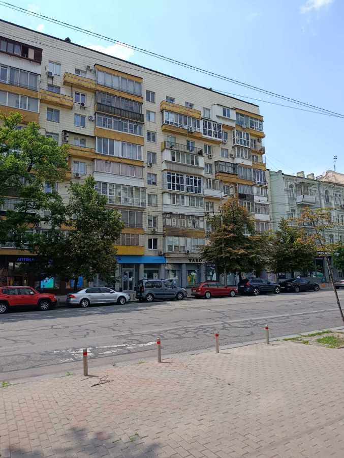  3- ,  ., ,  -,   .