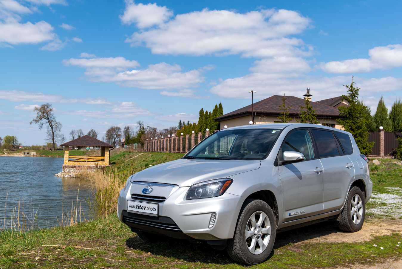 ������ ���������, ����� - Toyota, ������ - RAV4