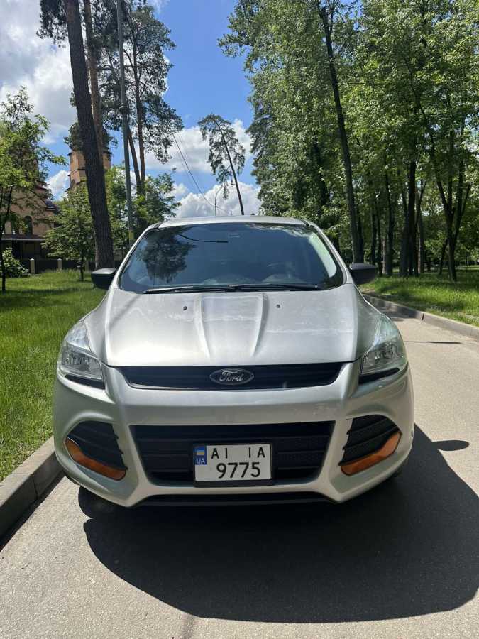  ,  - Ford,  - Escape
