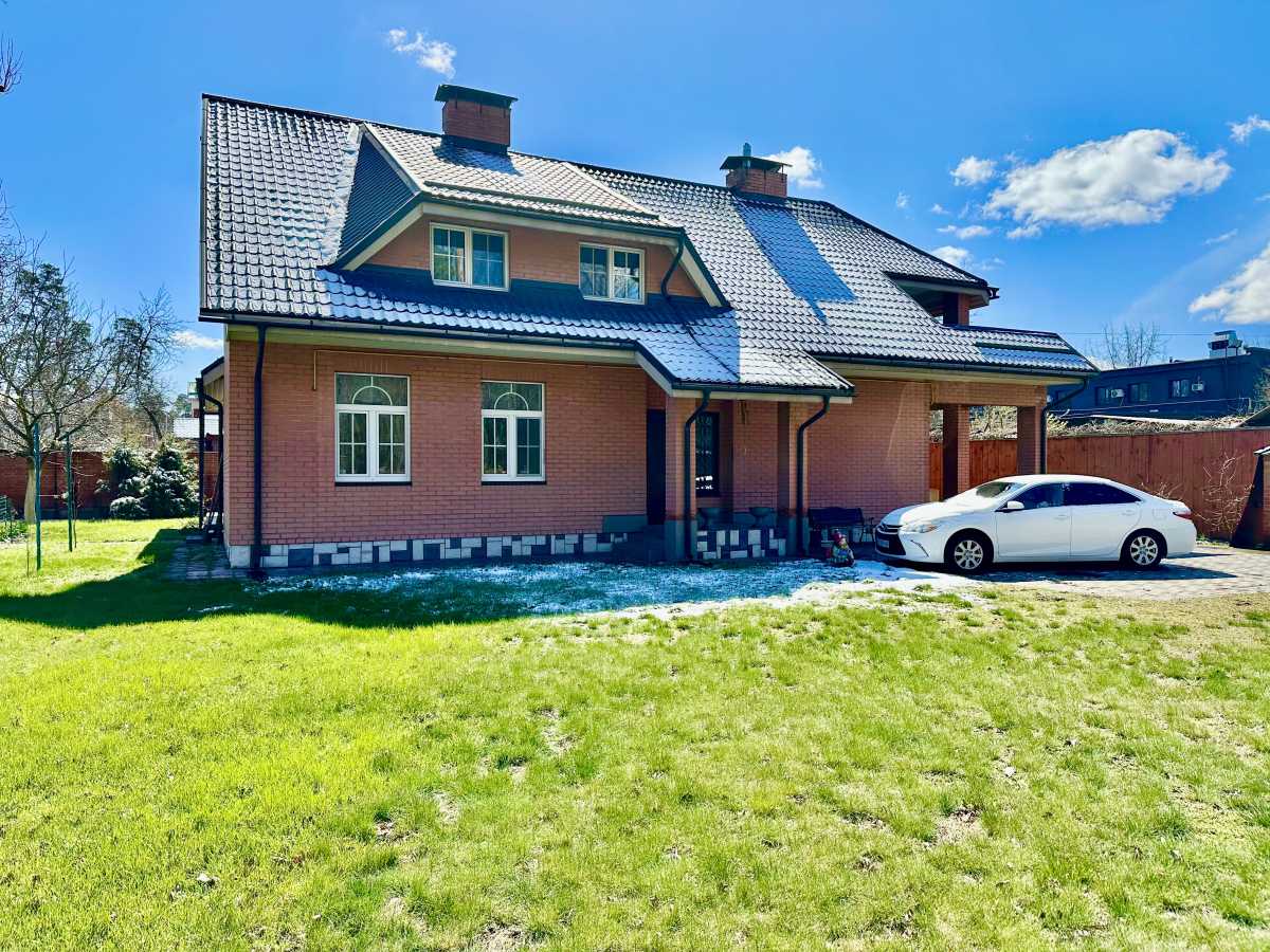 Продам дом, Киевская обл., Киев, Оболонский р-н, Квитки Цисык ул.
