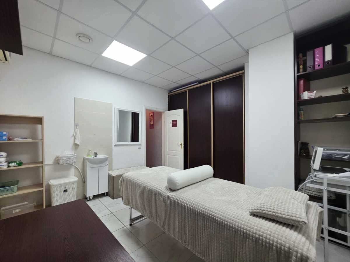 Сдам магазин, Киевская обл., Киев, Соломенский р-н, Ковальський пров.