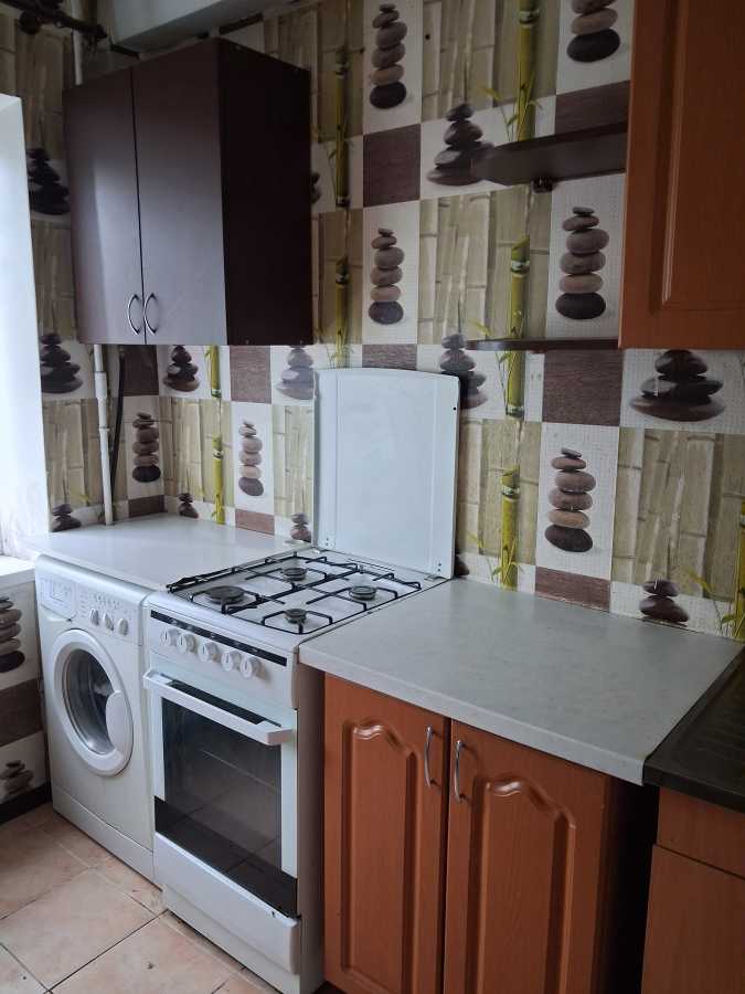 Продам 3-кімнатну квартиру, Киевская обл., Киев, Деснянский р-н, Лесной просп.