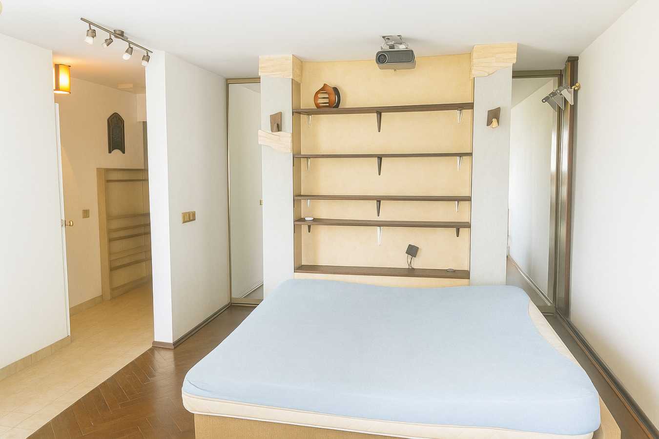 Сдам 1-кімнатну квартиру, Киевская обл., Киев, Соломенский р-н, Братів Зерових вул.