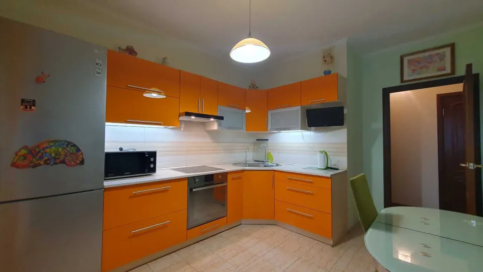 Продам 2-кімнатну квартиру, Киевская обл., Киев, Днепровский р-н, Воскресенська вул.