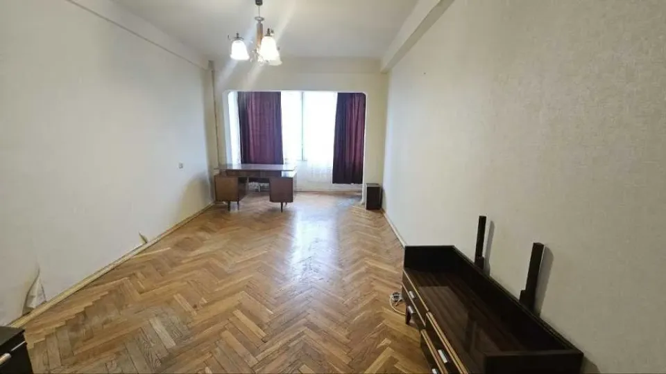 Продам 2-кімнатну квартиру, Киевская обл., Киев, Днепровский р-н, Русановская Набережная ул.