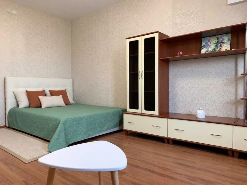 Продам 1-кімнатну квартиру, Киевская обл., Киев, Днепровский р-н, Ованеса Туманяна вул.