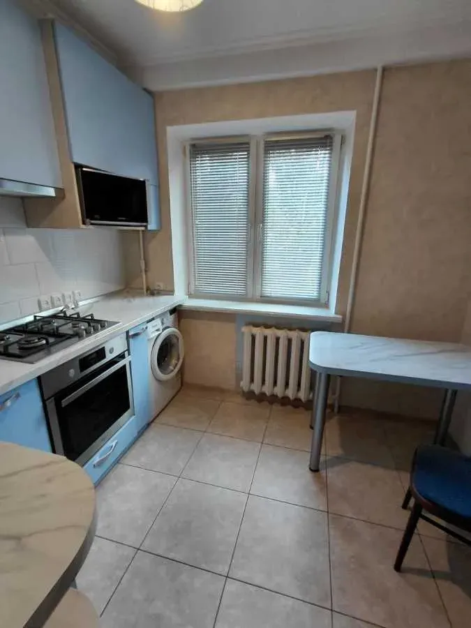 Продам 1-кімнатну квартиру, Киевская обл., Киев, Подольский р-н, Європейського Союзу просп.