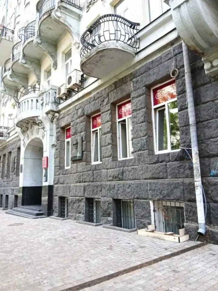 Продам 2-кімнатну квартиру, Киевская обл., Киев, Шевченковский р-н, Пушкинская ул. — фото 1
