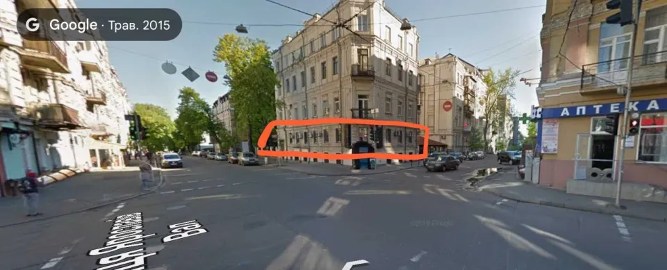 Продам торгову площу, Киевская обл., Киев, Шевченковский р-н, Ярославів Вал вул.