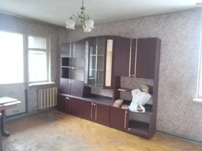Продам 1-кімнатну квартиру, Киевская обл., Киев, Соломенский р-н, Любомира Гузара просп.