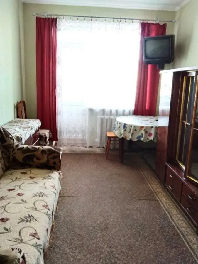 Продам 1-кімнатну квартиру, Киевская обл., Киев, Соломенский р-н, Повітряних Сил просп.
