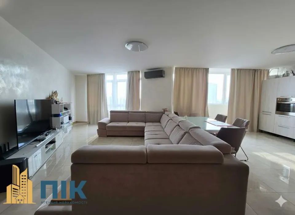 Продам 3-кімнатну квартиру, Киевская обл., Киев, Оболонский р-н, Героев Сталинграда просп.