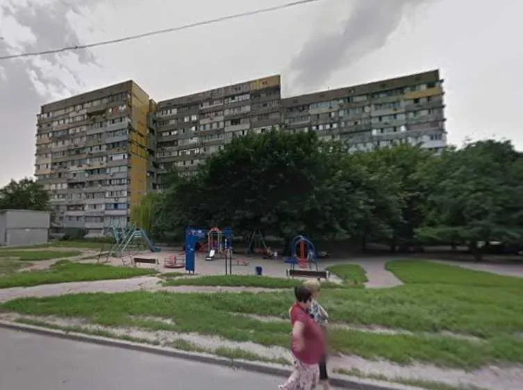 Продам 1-кімнатну квартиру, Днепропетровская обл., Днепр, Чечеловский р-н, Братів Горобців