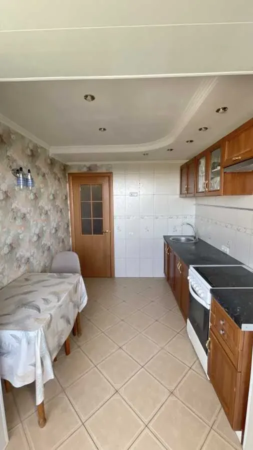 Продам 1-кімнатну квартиру, Днепропетровская обл., Днепр, Амур-Нижнеднепровский р-н, Донецкое шоссе